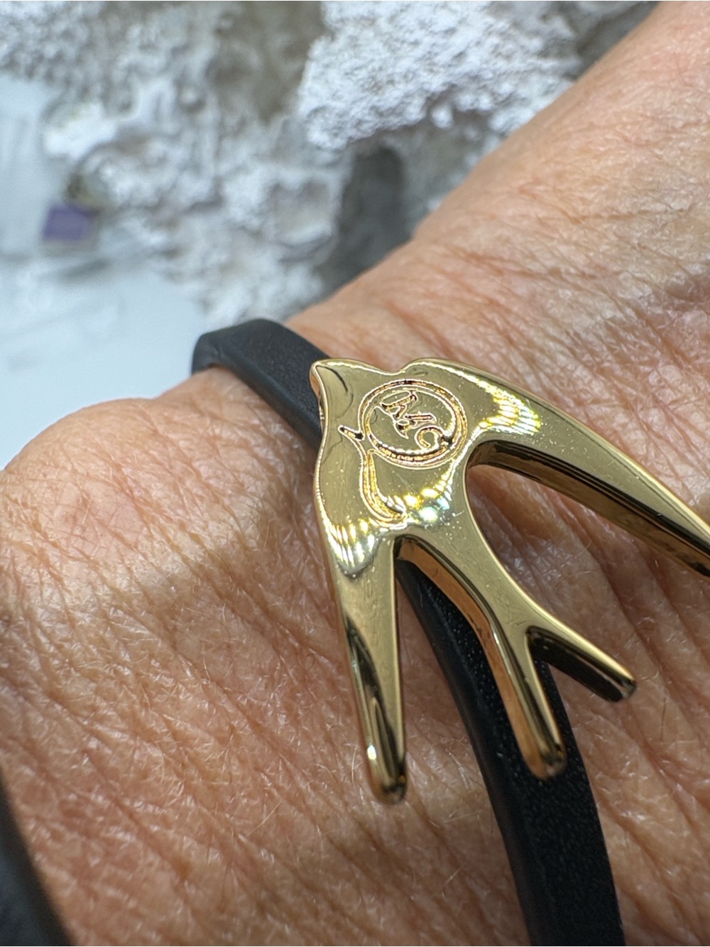 Alexander McQueen Black Double-Wrap Leather Bracelet with Gold Signature Dove - Picture 2 of 5